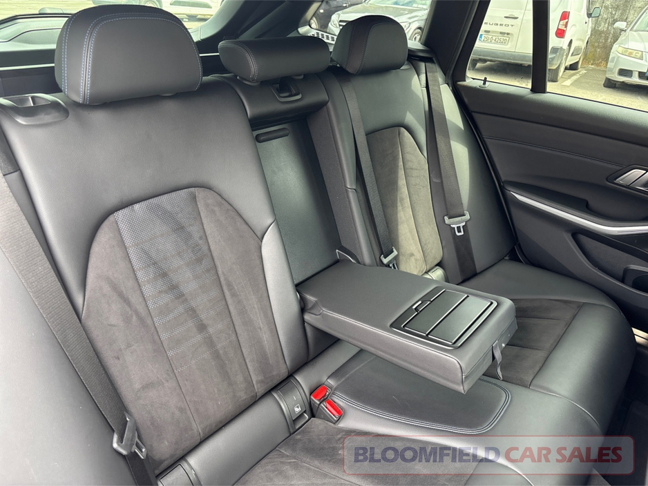 BMW 3 Series **DEPOSIT TAKEN**320D X-DRIVE M-SPORT , AUTO  // IMMACULATE — thumbnail 32