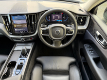 2023 Volvo XC60 2L Petrol Plug-in Hybrid For Sale Images