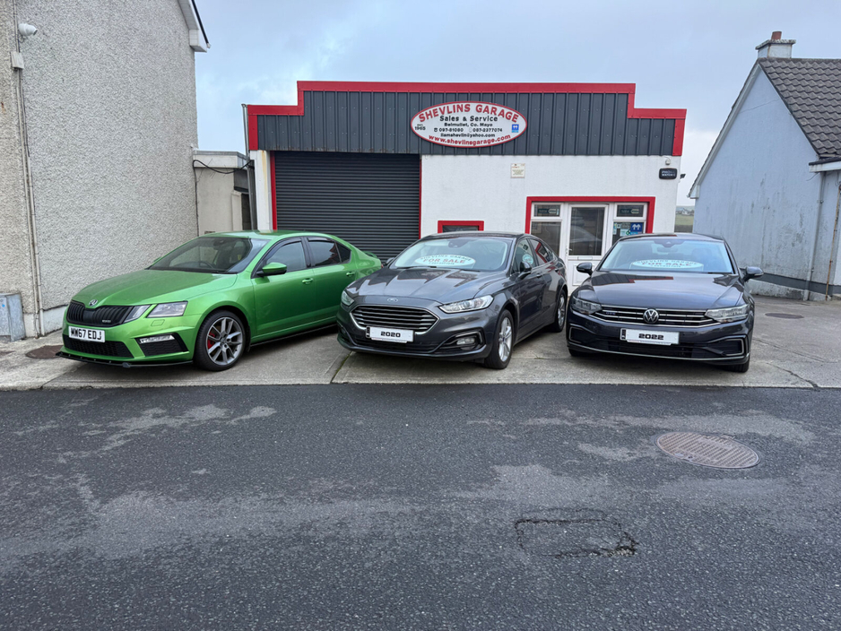 2022 Volkswagen Passat 1.4L Petrol Hybrid For Sale Images