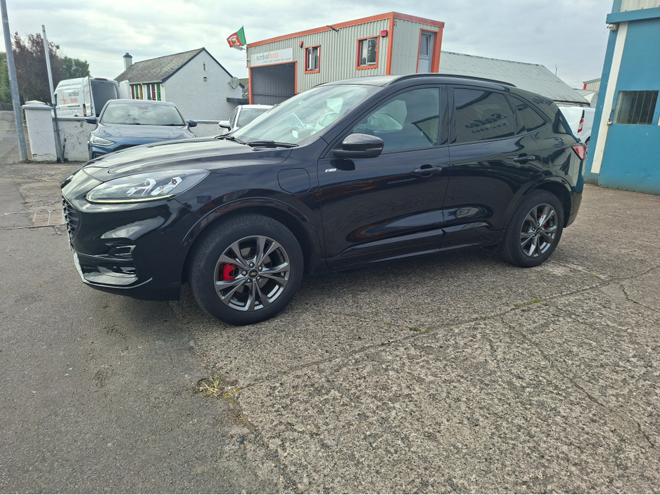 2023 Ford Kuga 2.5L Petrol Plug-in Hybrid For Sale Images