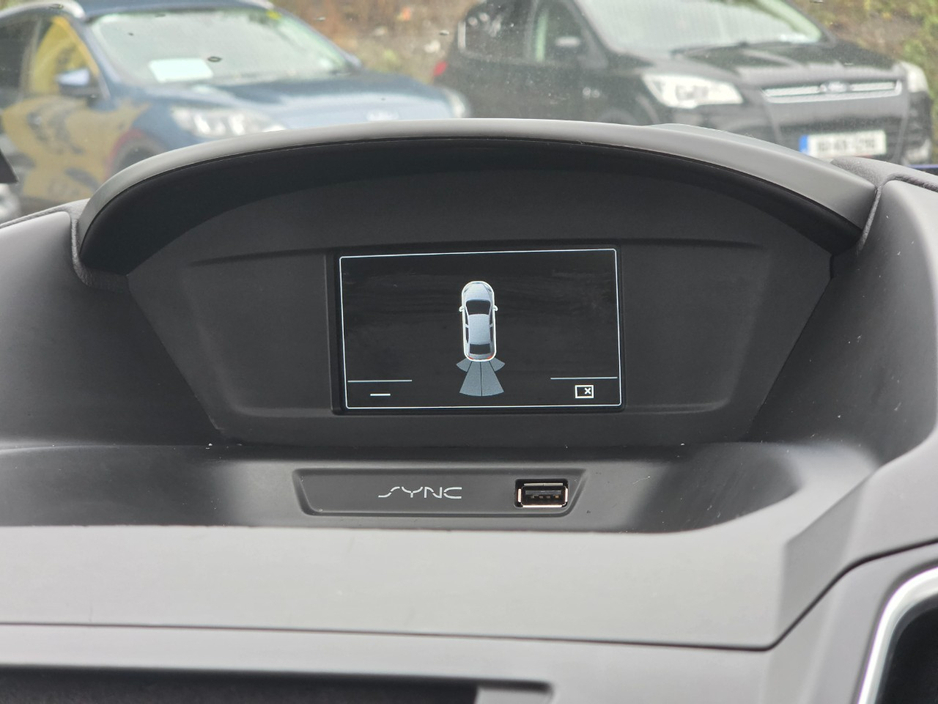 Ford Grand C-Max 2016 Ford C-Max 1.5d/New NCT/Warranty — thumbnail 20