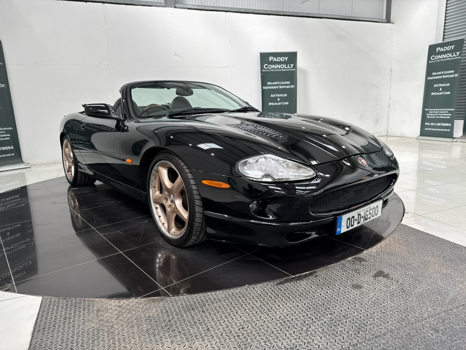 2000 Jaguar XKR 4.0L Petrol For Sale Images