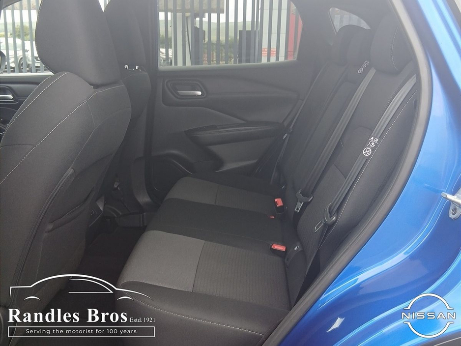 Nissan Qashqai 1.3 PET MILD HYBRID SV PREMIUM — thumbnail 13