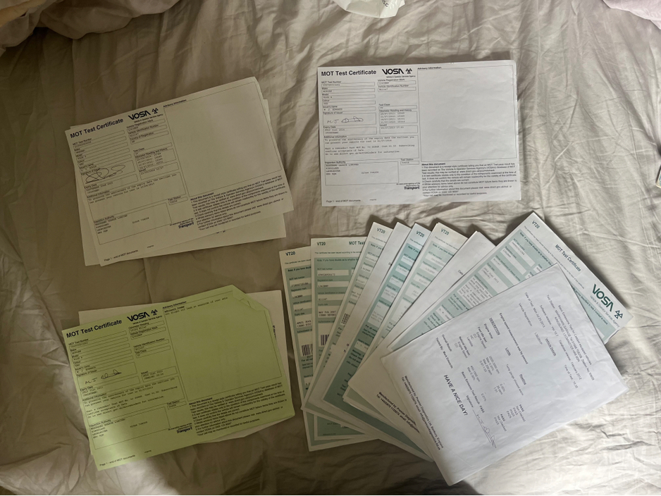 1994 Morgan Plus 8 3.9L Petrol For Sale Images