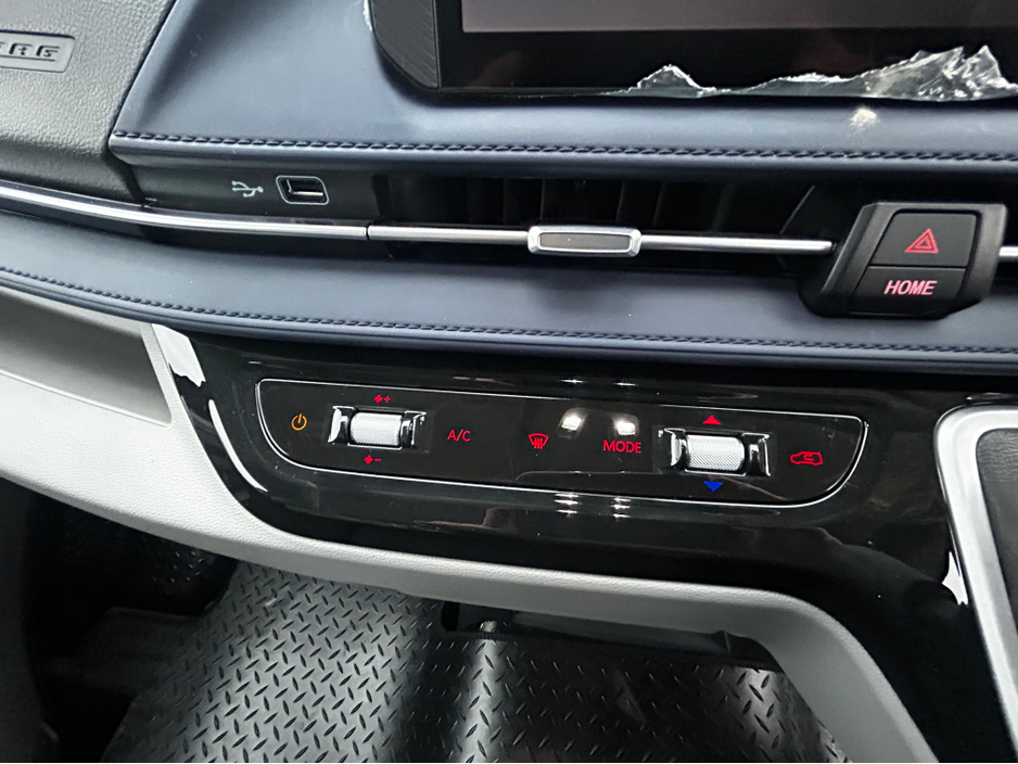 2025 Maxus Deliver 9 2.0L Diesel For Sale Images