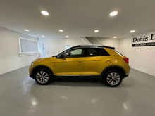 2021 Volkswagen T-Roc 2L Diesel For Sale Images