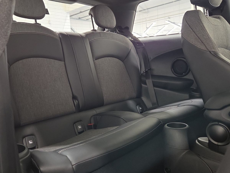 2023 MINI Hatch 0L Electric For Sale Images