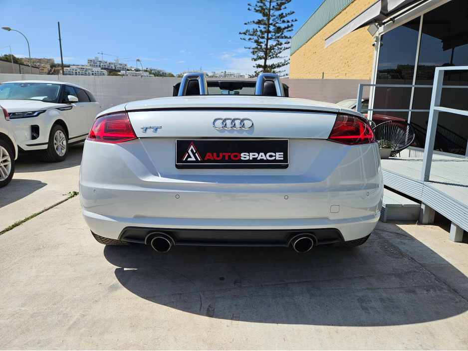 2016 Audi TT 2L Petrol For Sale Images