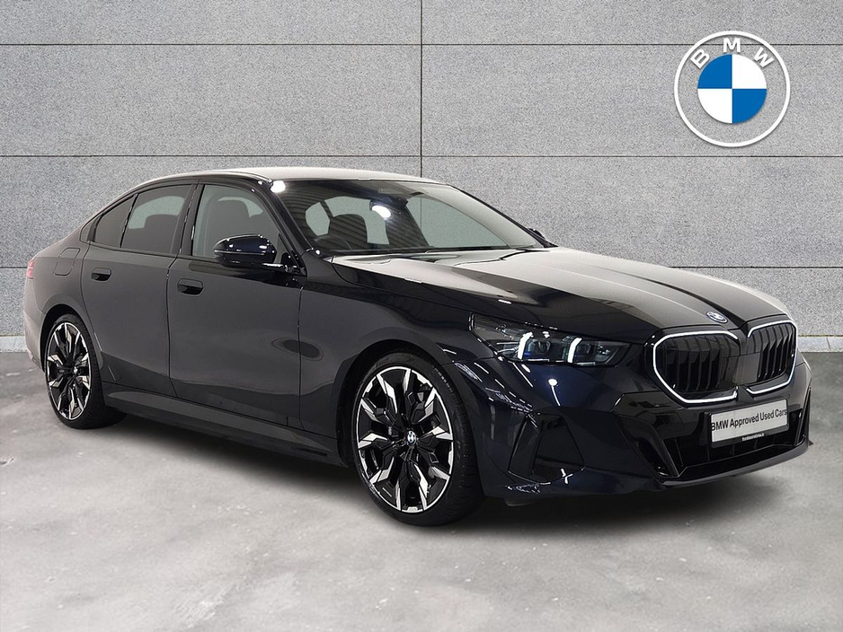 2025 BMW 5 Series 2L Petrol Plug-in Hybrid For Sale Images