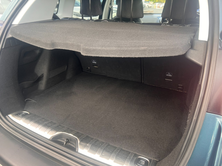 Peugeot 2008 Low Kms High Spec Superb Value ALLURE PREMIUM Manual Petrol www.bolands.ie Est.1955 — thumbnail 11