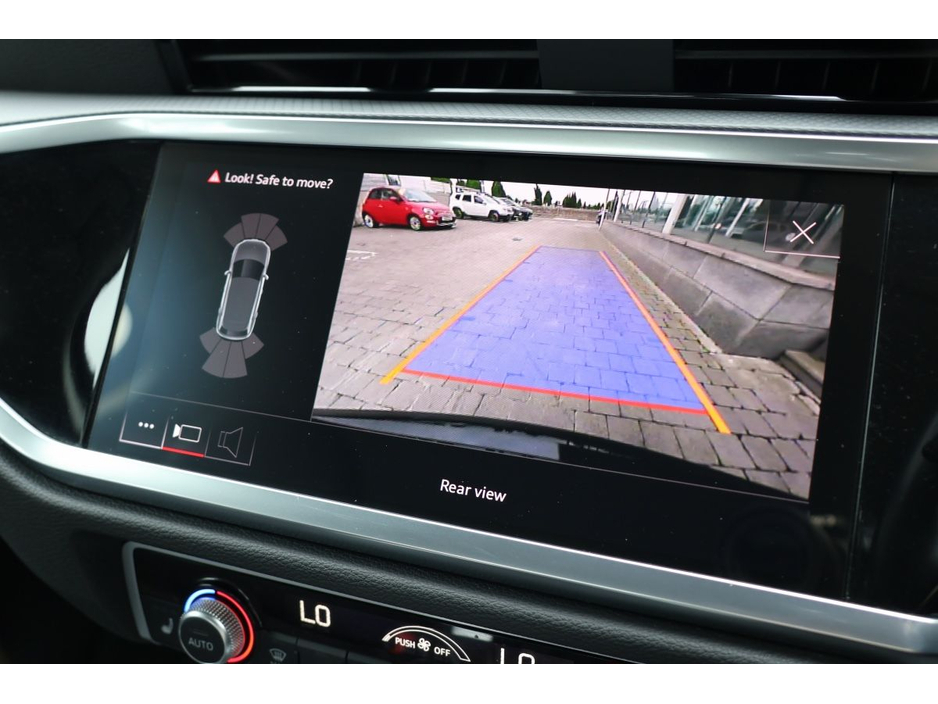 Audi Q3 35 TDI 150HP S Tronic SE — thumbnail 21