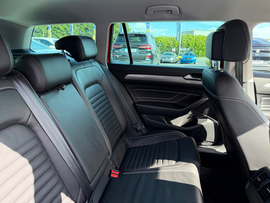 2022 Volkswagen Passat 1.4L Hybrid For Sale Images
