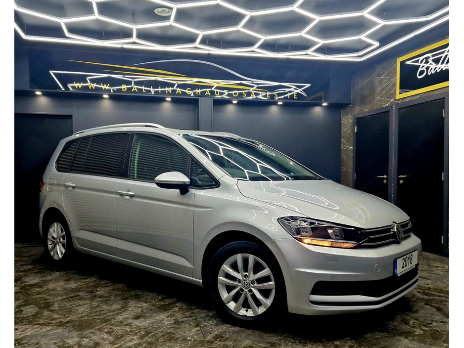 2018 Volkswagen Touran 2L Diesel For Sale Images