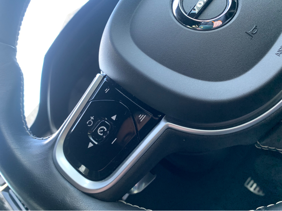 2020 Volvo XC90 2L Petrol Plug-in Hybrid For Sale Images