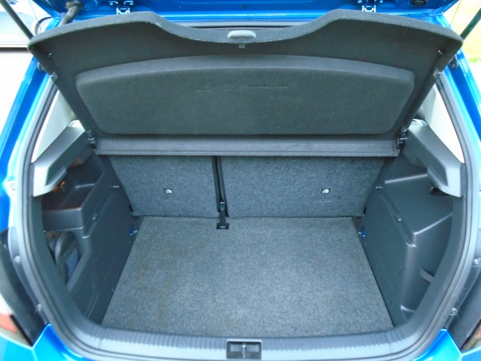 2015 Skoda Fabia 1L Petrol For Sale Images