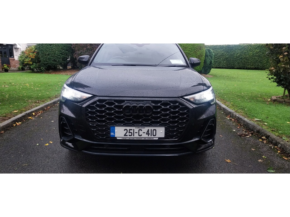 2025 Audi Q3 2L Diesel For Sale Images