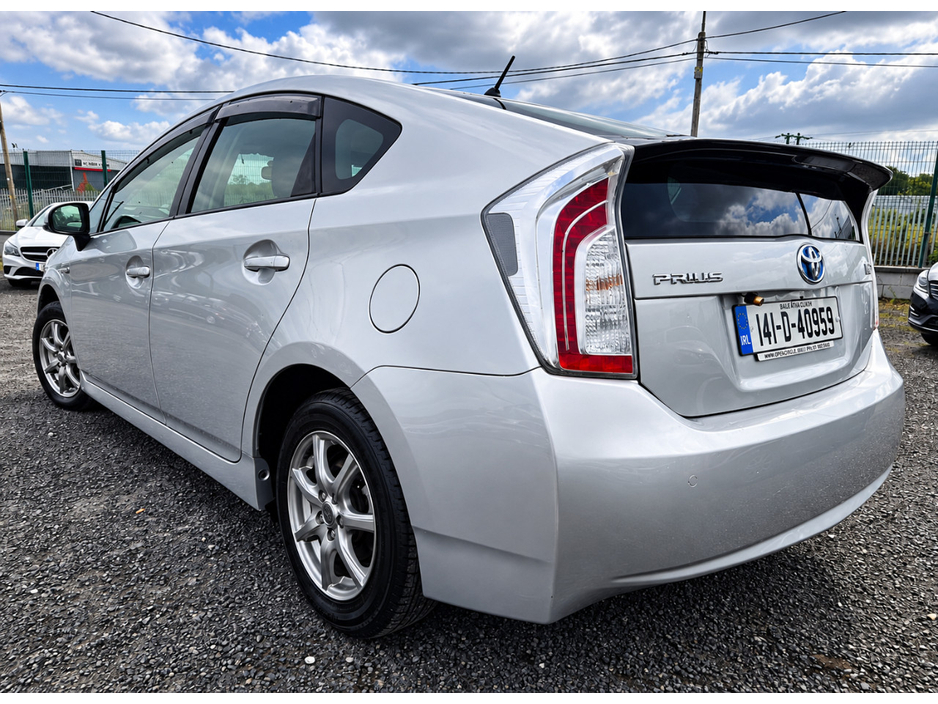 2014 Toyota Prius 1.8L Petrol Hybrid For Sale Images