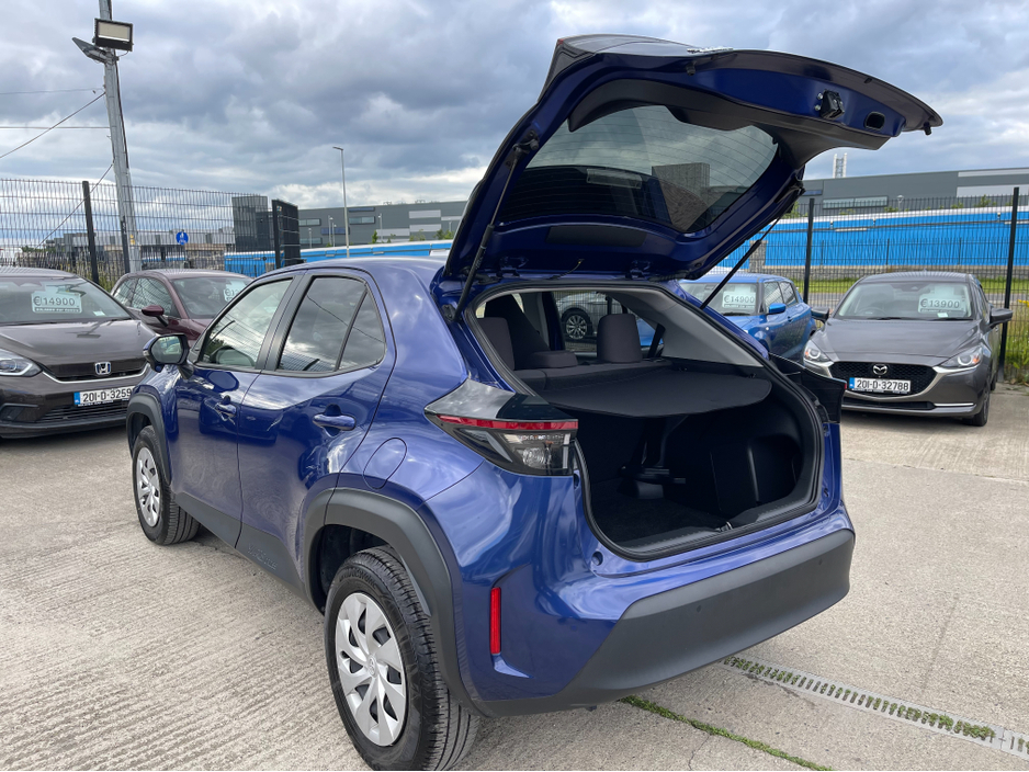 2022 Toyota Yaris Cross 1.5L Petrol Hybrid For Sale Images