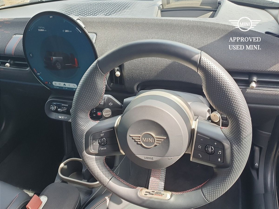 2024 MINI Hatch 2L Petrol For Sale Images