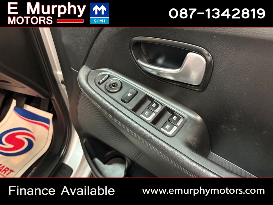 2015 Kia Carens 1.7L Diesel For Sale Images