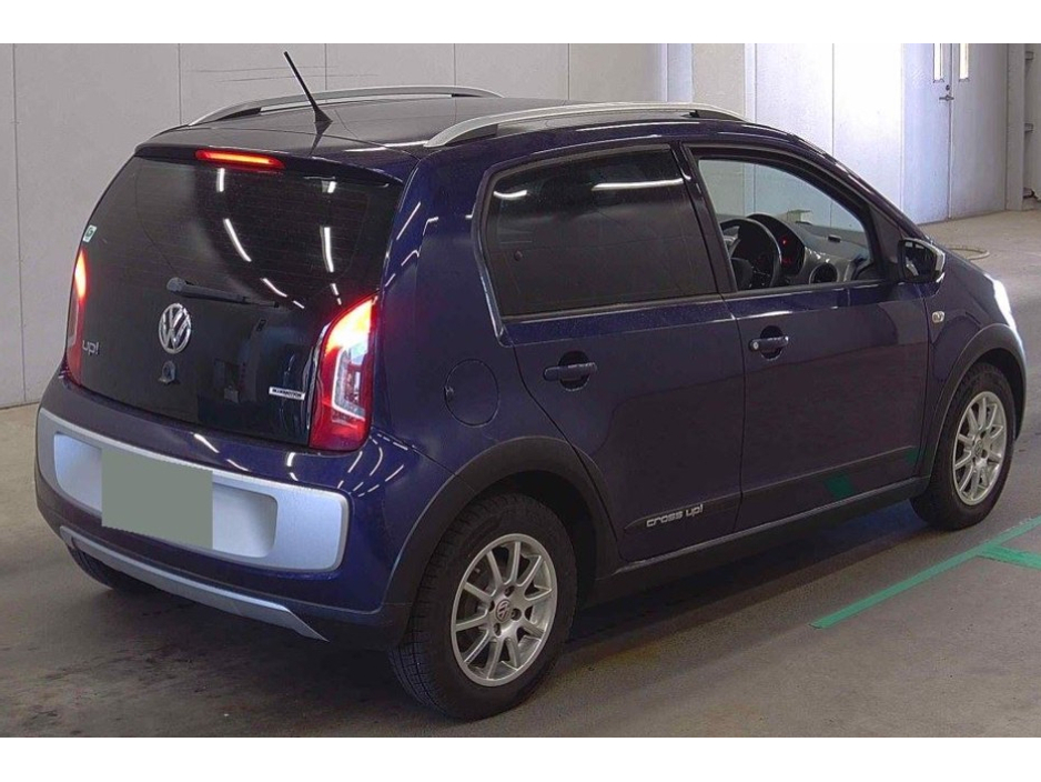 Volkswagen up! 1.0 Cross Up Petrol Auto — thumbnail 4