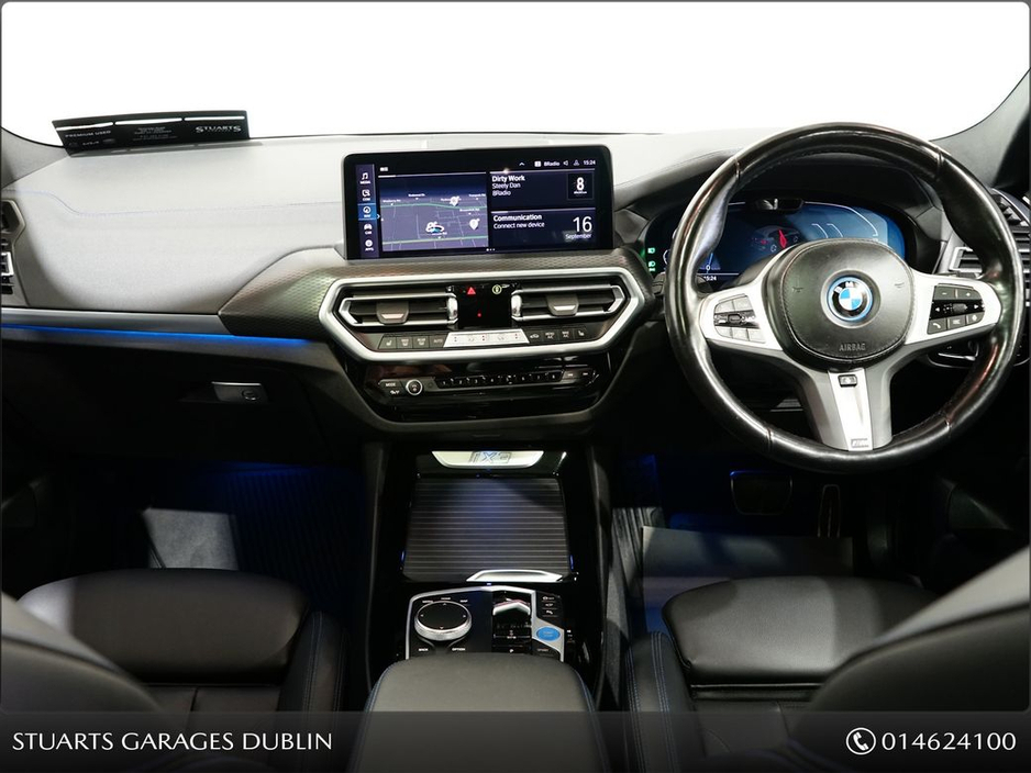 BMW iX3 *MASSIVE SPEC*SUNROOF, PRO PACK, TECH PACK, COMFORT PACK, RETRACTABLE TOW HITCH. ORIGINAL IRISH CAR — thumbnail 4