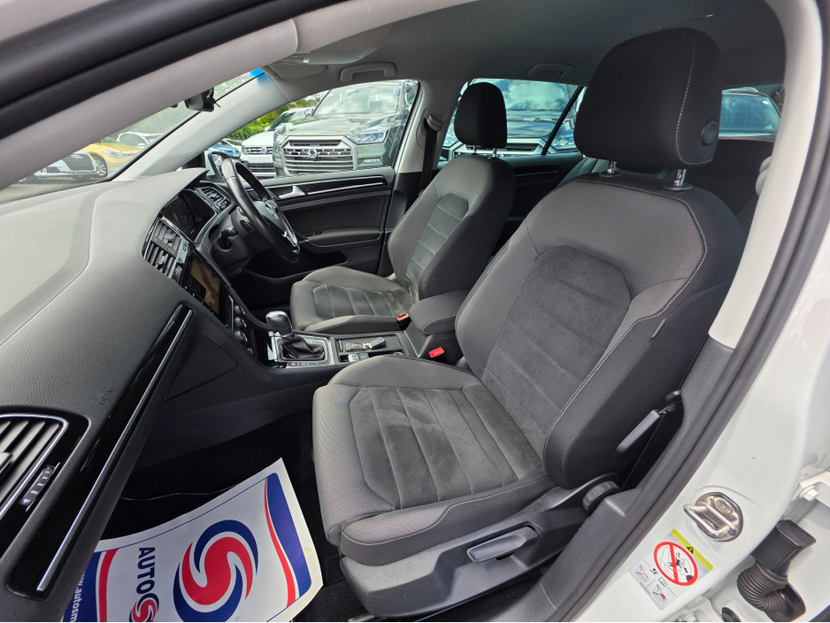 2017 Volkswagen Golf 1.4L Petrol For Sale Images