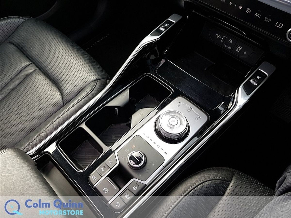2024 Kia Sorento 1.6L Petrol Plug-in Hybrid For Sale Images