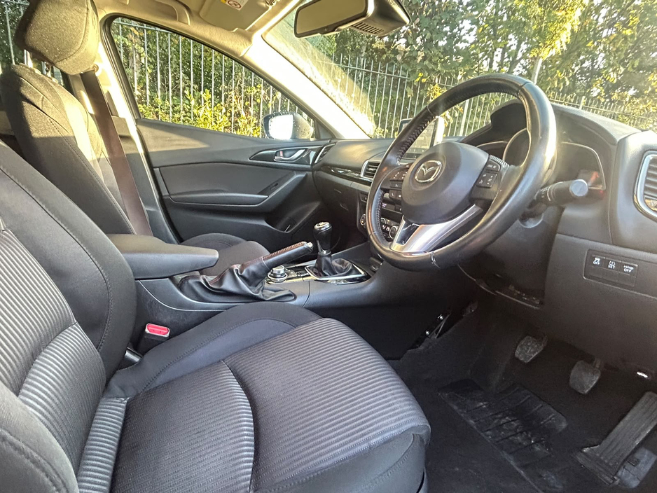2015 Mazda Mazda3 2.2L Diesel For Sale Images