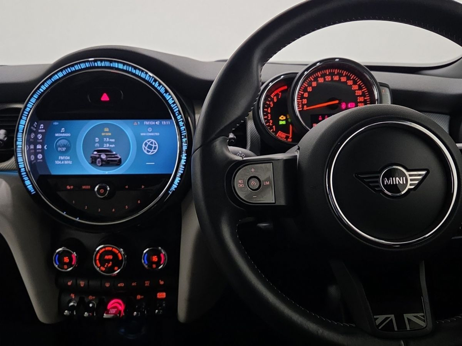 2021 MINI Hatch 1.5L Petrol For Sale Images