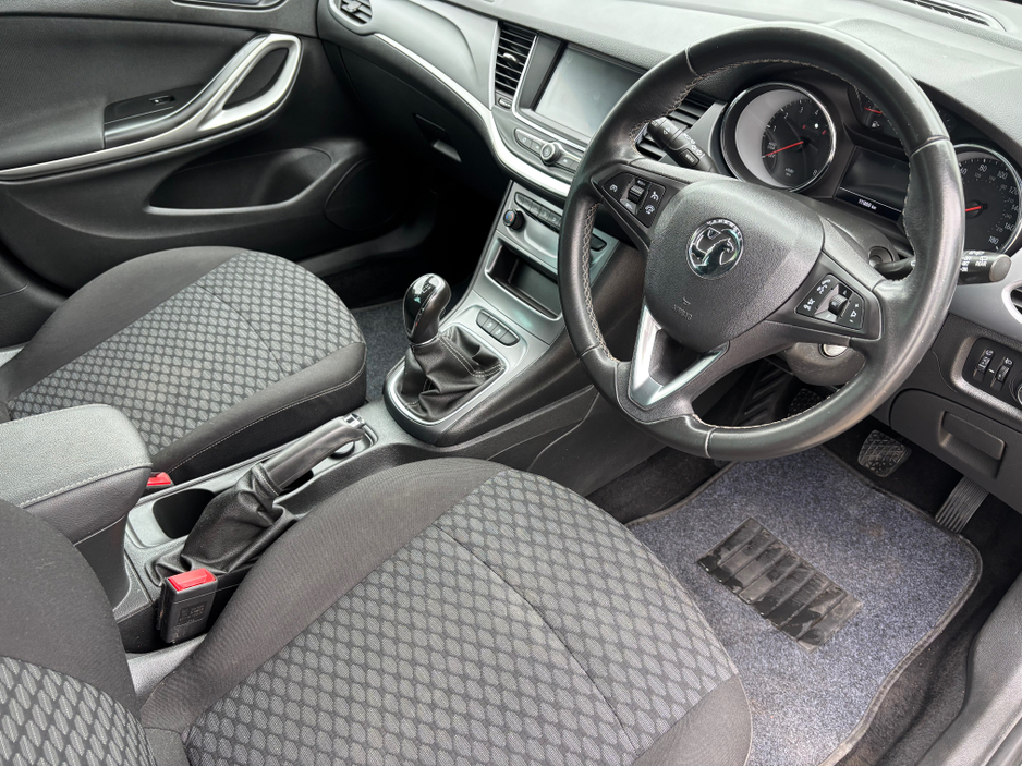 2018 Opel Astra 1L Petrol For Sale Images