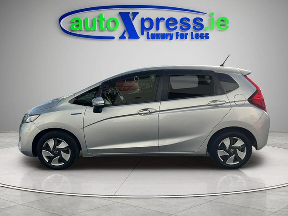 Honda Fit GP5 Hybrid 5DR Auto — thumbnail 4