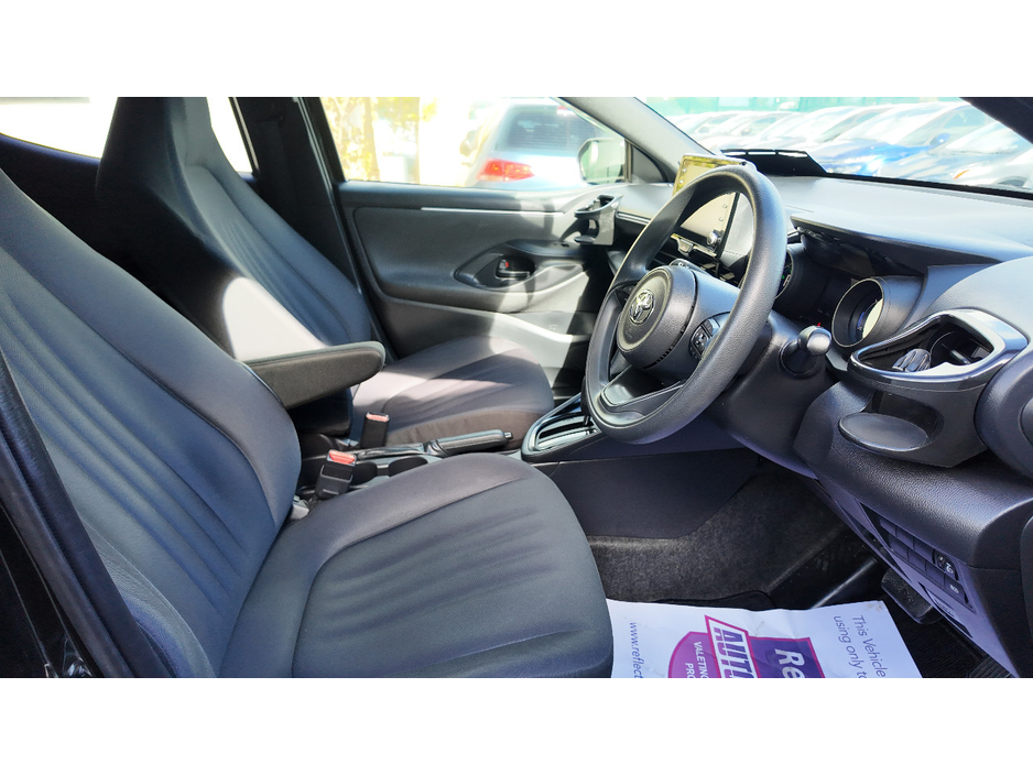 2020 Toyota Yaris 1.5L Petrol Hybrid For Sale Images