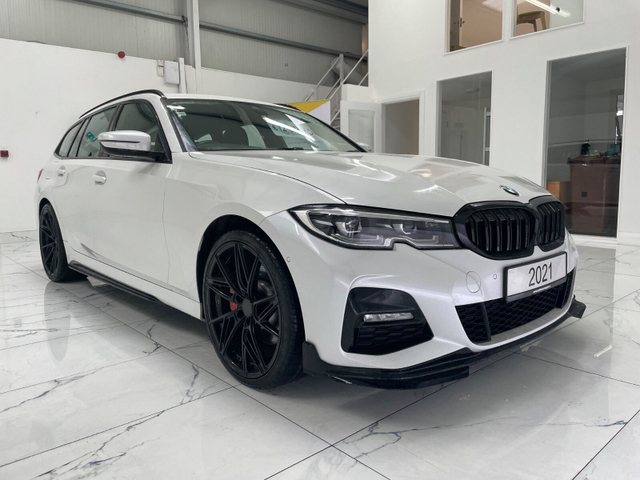 2021 BMW 3 SERIES 330e M Sport Auto