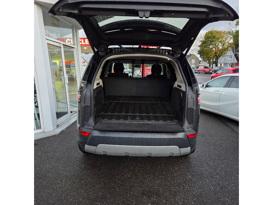 2019 Land Rover Discovery 3L Diesel For Sale Images