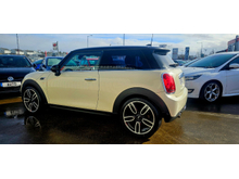 2018 MINI Cooper D 1.5L Diesel For Sale Images