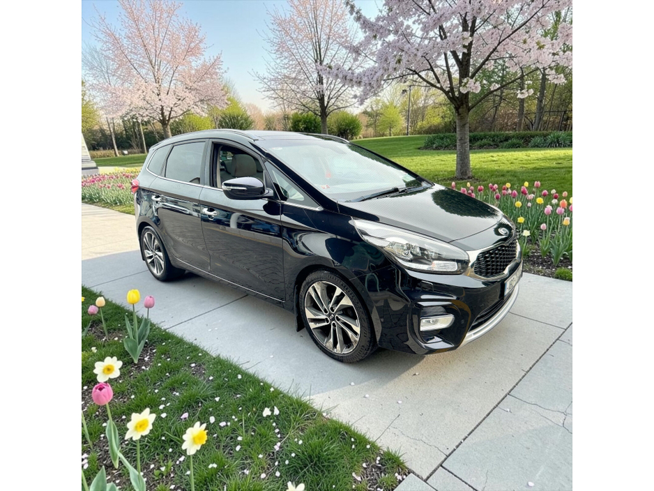 2018 Kia Carens 1.7L Diesel For Sale Images