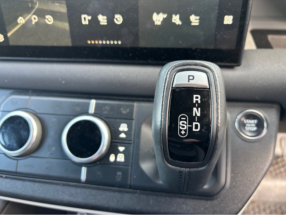 2023 Land Rover Defender 3L Diesel For Sale Images