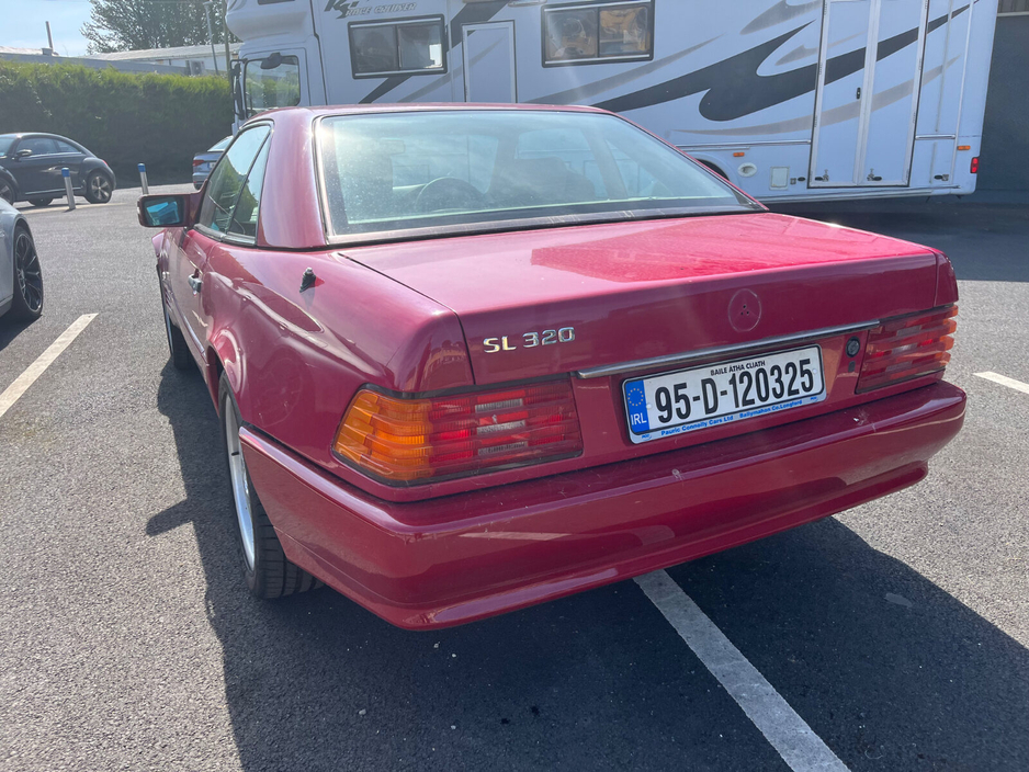 1995 Mercedes-Benz SL Class 3.2L Petrol For Sale Images