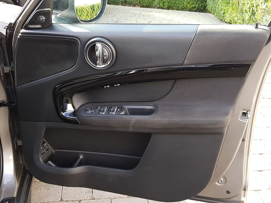 2019 MINI Countryman 1.5L Petrol Plug-in Hybrid For Sale Images