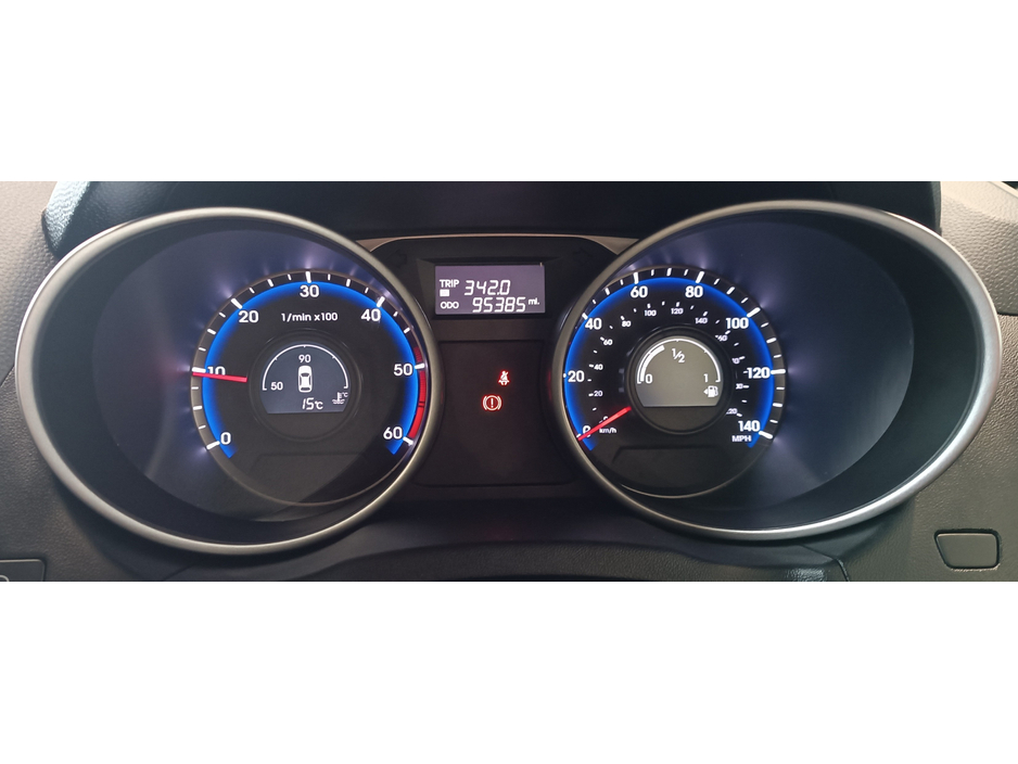 2013 Hyundai ix35 1.7L Diesel For Sale Images
