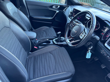 2022 Kia Ceed 1L Petrol For Sale Images