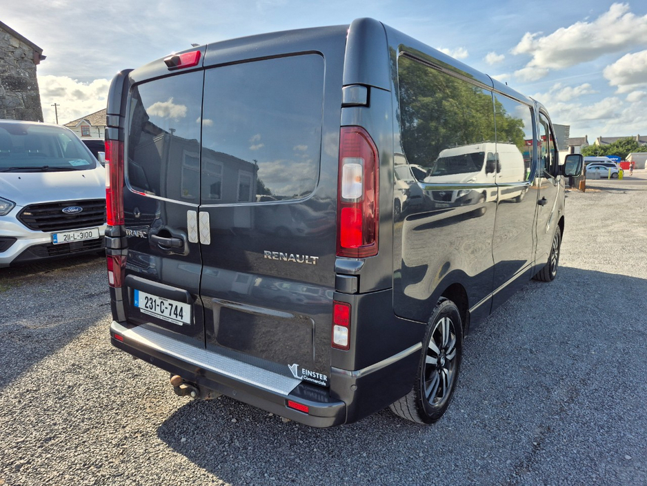 2023 Renault Trafic 2L Diesel For Sale Images
