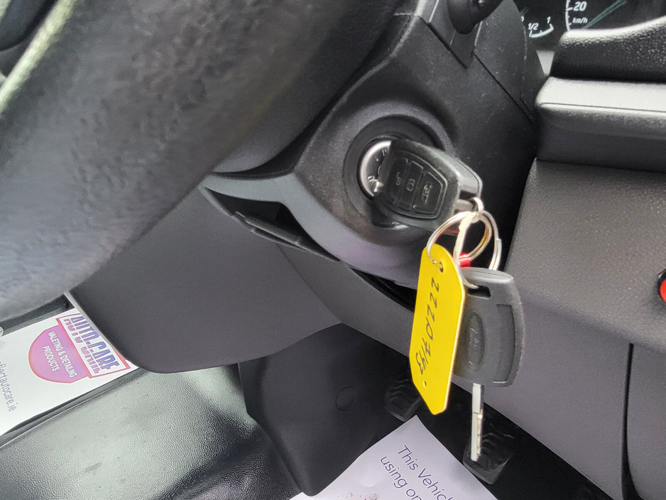 2022 Ford Transit 2L Diesel For Sale Images