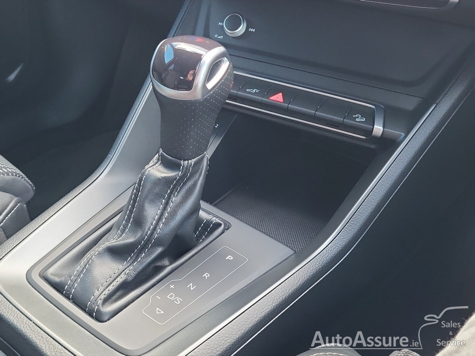 2023 Audi Q3 1.4L Hybrid For Sale Images