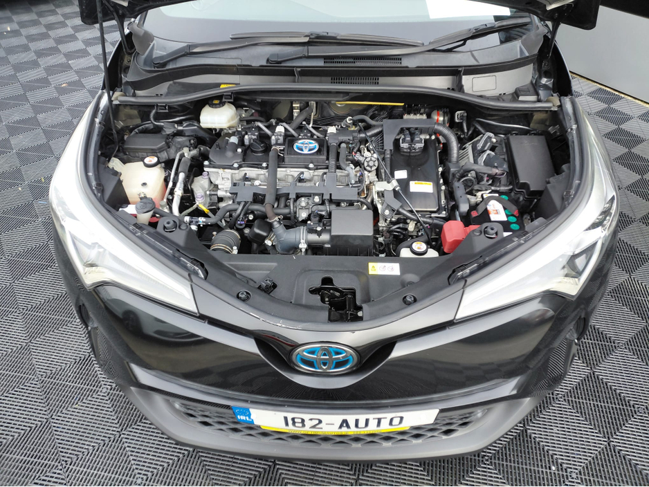 2018 Toyota C-HR 1.8L Petrol Hybrid For Sale Images