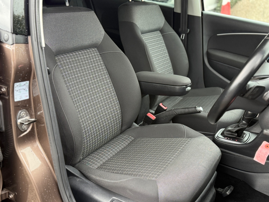 2015 Volkswagen Polo 1.2L Petrol For Sale Images