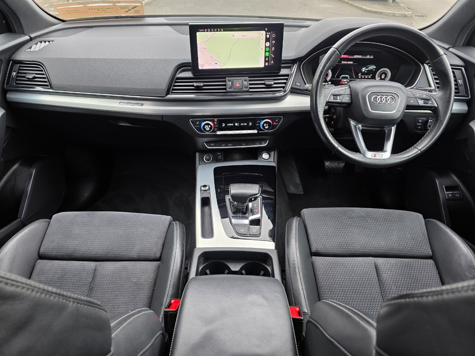 2022 Audi Q5 2L Petrol Plug-in Hybrid For Sale Images