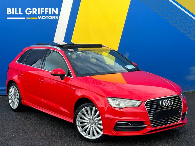 2015 AUDI A3 E-TRON S-LINE 1.4 TFSI // BANG & OLUFSEN // S-LINE SPORT INTERIOR // 360 PARKING SENSORS