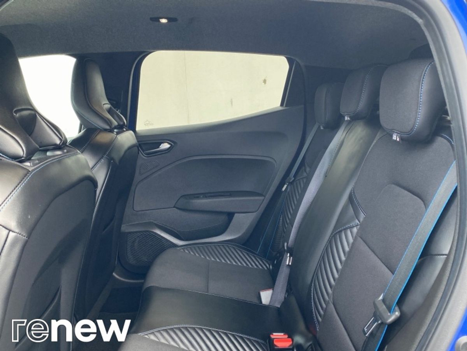 2024 Renault Clio 1.6L Petrol Hybrid For Sale Images